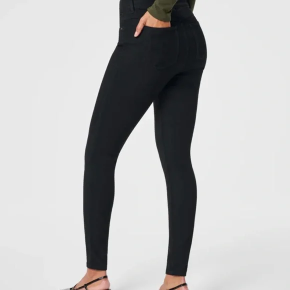 SPANX Black Skinny Jeans. - Picture 4 of 13